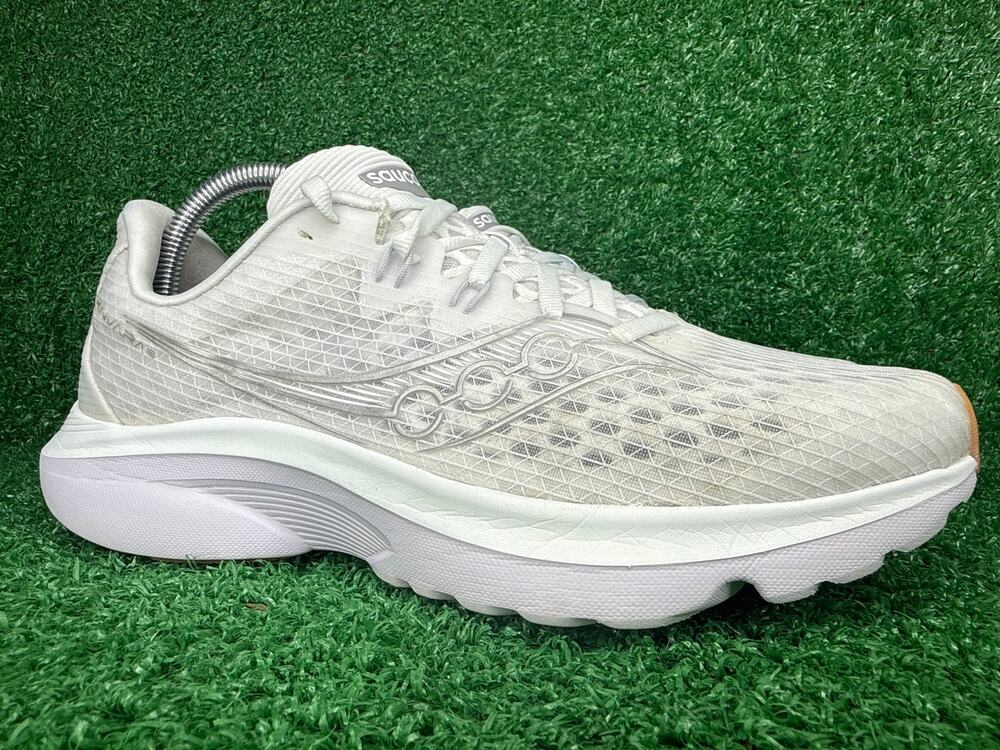 Saucony Women's Kinvara 16 Running Shoes White Gum Size 9